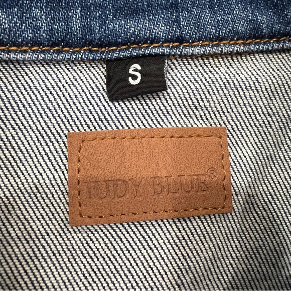 Judy Blue Katie Fringe Denim Jean Jacket Women’s Sz S NWT - Picture 3 of 10